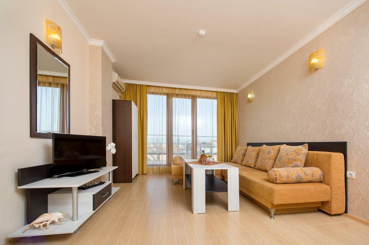 Hotel Iris Νεσέμπαρ Εξωτερικό φωτογραφία