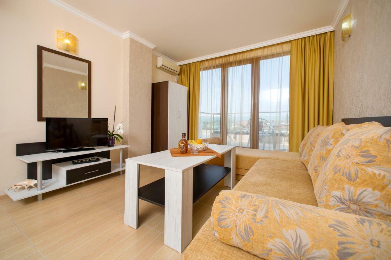 Hotel Iris Νεσέμπαρ Εξωτερικό φωτογραφία