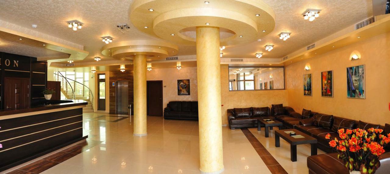 Hotel Iris Νεσέμπαρ Εξωτερικό φωτογραφία